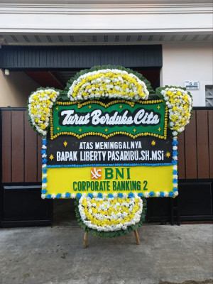 Papan Bunga Duka di Jenawi