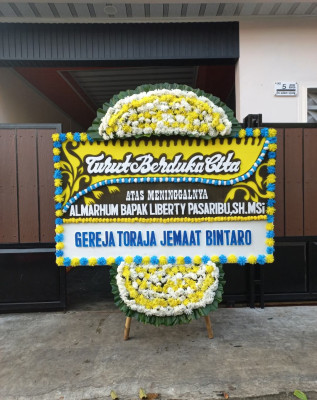 Papan Bunga Duka di Jenawi