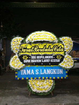 Papan Bunga Duka di Jenawi