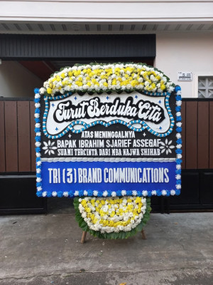 Papan Bunga Duka di Jenawi